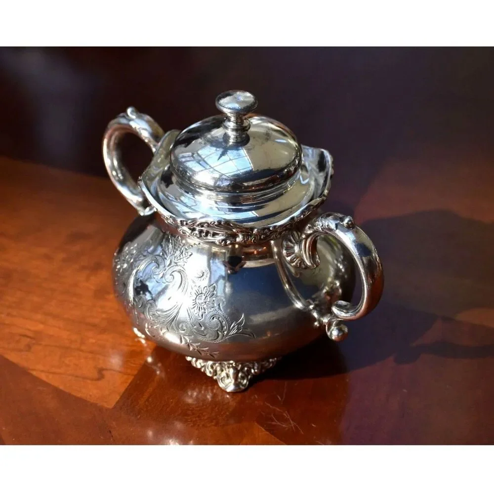 Victorian Meriden B Company Silverplate Tea Set - Complete 5 Pieces Pattern 2023